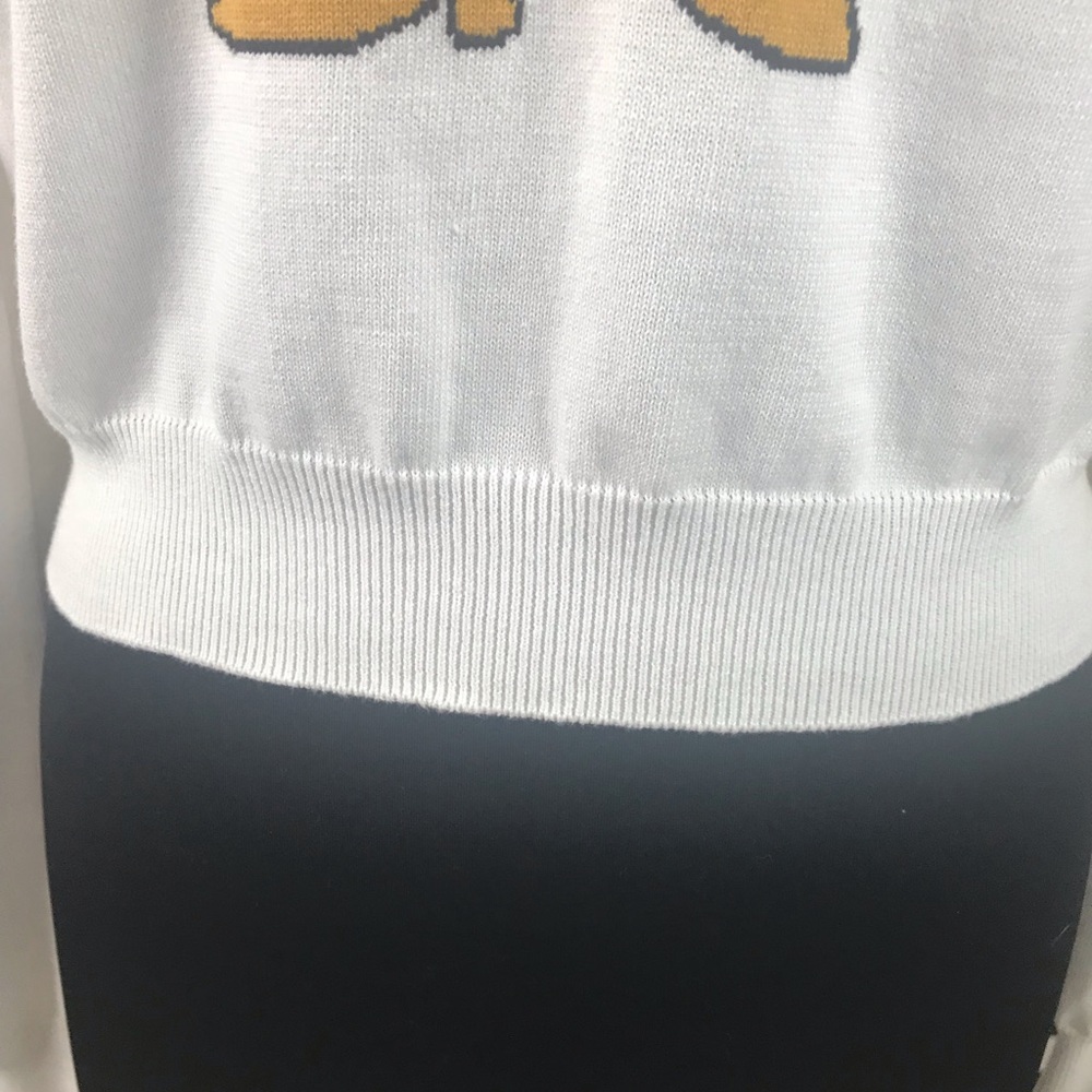 New vintage style Minnie Mouse Sweater SIze Sm, Lg - Picture 6 of 6